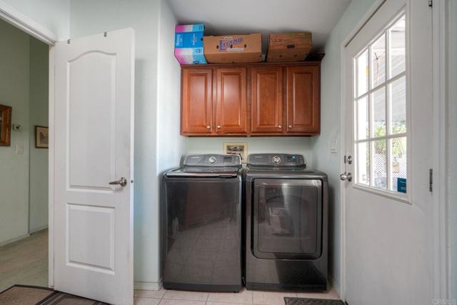 18218 Paradise Mountain Rd Spc 80, Valley Center CA: https://media.crmls.org/mediaz/7f38e62c-e34d-497c-b850-8e340371cd9b.jpg
