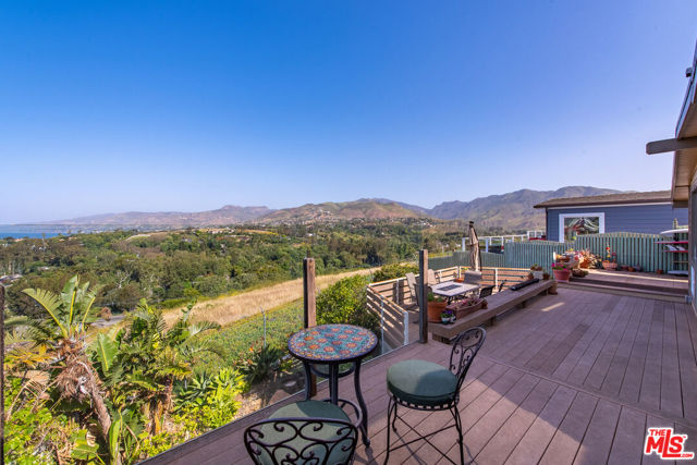 29500 Heathercliff Road, Malibu CA: https://media.crmls.org/mediaz/7f38e636-ef64-4b40-9194-7bf6ac89ffac.jpg