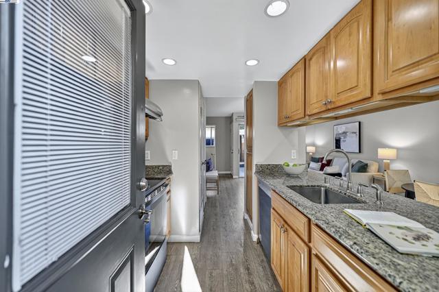5645 Evergreen Terrace, Fremont CA: https://media.crmls.org/mediaz/7f3a338c-4a4f-4811-8b3f-76a9e33ca763.jpg