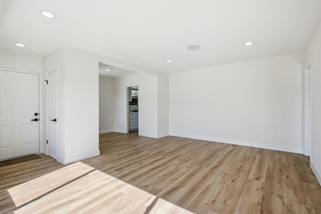 MLS #219138339PS image #6