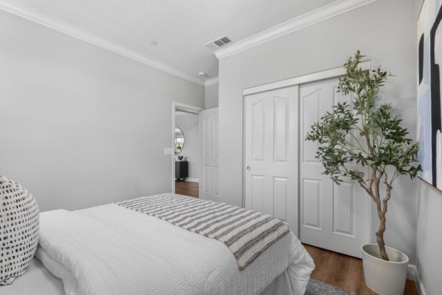 34104 Spur Way, Fremont CA: https://media.crmls.org/mediaz/7f3a917e-da0f-4c0e-aa25-f5515a945841.jpg