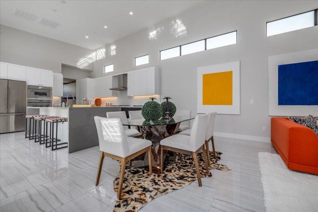 151 Holliday Way, Palm Springs CA: https://media.crmls.org/mediaz/7f3bb7db-a72e-46eb-8b65-ec0afe64c071.jpg