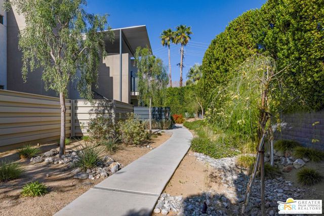 213 The River, Palm Springs, CA 92262