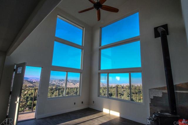 3305 Oakwood Drive, Julian CA: https://media.crmls.org/mediaz/7f3c9145-ae41-4cb4-8449-9f2e6f347cee.jpg