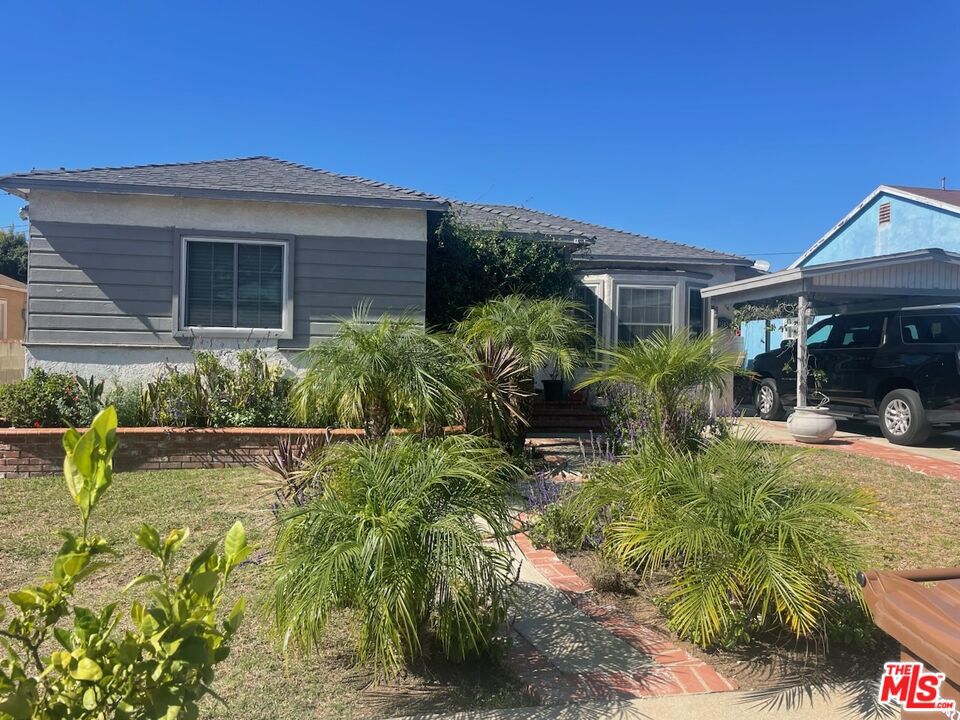 11143 Ruthelen Street