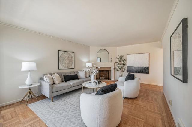319 Sweeny Street, San Francisco CA: https://media.crmls.org/mediaz/7f3d2929-13c5-494b-8441-c8e5107092c0.jpg