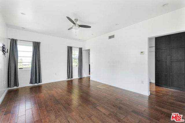 931 Micheltorena Street, Los Angeles CA: https://media.crmls.org/mediaz/7f3d5694-d54d-43d2-845a-3813467801b1.jpg