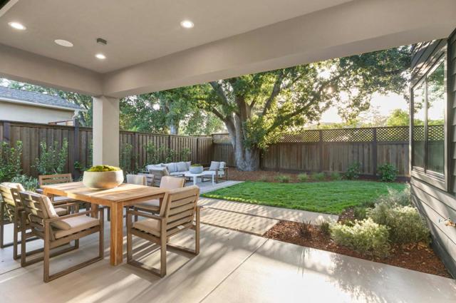 1060 Karen Way, Mountain View CA: https://media.crmls.org/mediaz/7f3d6b59-e6c6-4ac7-87cd-07b44b858cab.jpg