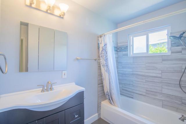 33613 14th Street, Union City CA: https://media.crmls.org/mediaz/7f3ef1d0-e556-4e5d-835f-bba0f33c9a67.jpg
