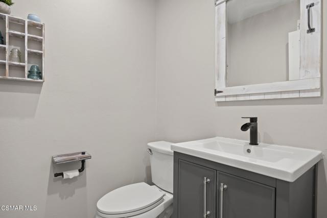 26341 W Bravo Lane, Calabasas CA: https://media.crmls.org/mediaz/7f3ef675-ac66-4d13-b31a-f64f90571fd9.jpg