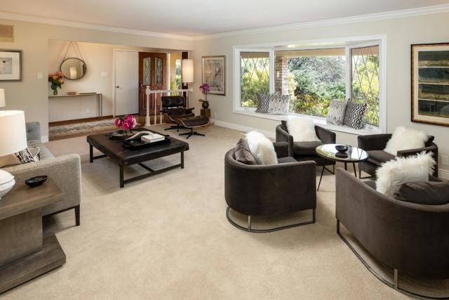 252 Raymundo Drive, Woodside CA: https://media.crmls.org/mediaz/7f3f7ba3-6133-416e-937a-f4709f1b7848.jpg