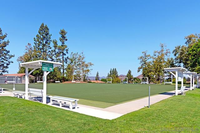 13046 Paseo del Verano, San Diego CA: https://media.crmls.org/mediaz/7f408f5b-5063-4d0a-88e1-8f15c54bdd11.jpg