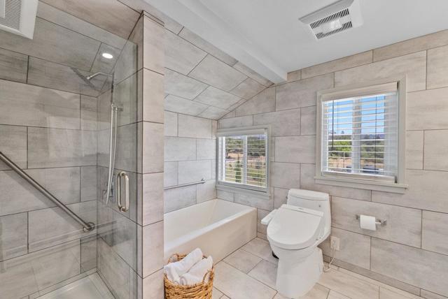 261 Wheelock Road, Watsonville CA: https://media.crmls.org/mediaz/7f410f00-ef7d-4a54-a5c0-4a6913f4560d.jpg
