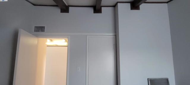 27781 Mandarin Ave, Hayward CA: https://media.crmls.org/mediaz/7f41816d-3407-4500-9a0c-029b19b18c91.jpg