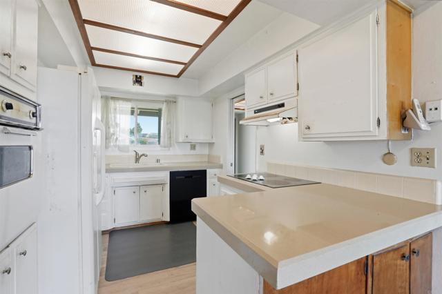 Detail Gallery Image 23 of 45 For 3685 Vista Campana #30,  Oceanside,  CA 92057 - 2 Beds | 2 Baths