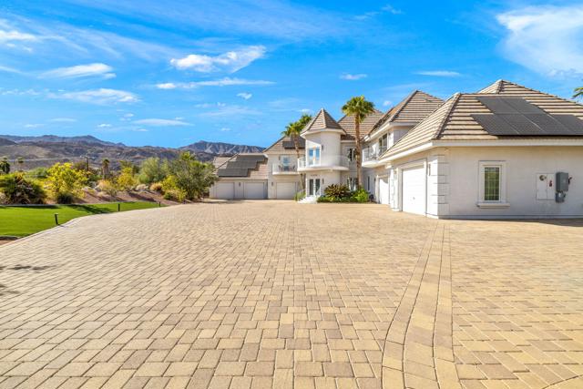 71530 Quail Trail, Palm Desert CA: https://media.crmls.org/mediaz/7f42d54c-fad5-4d07-a9d2-62cb1fb21d33.jpg