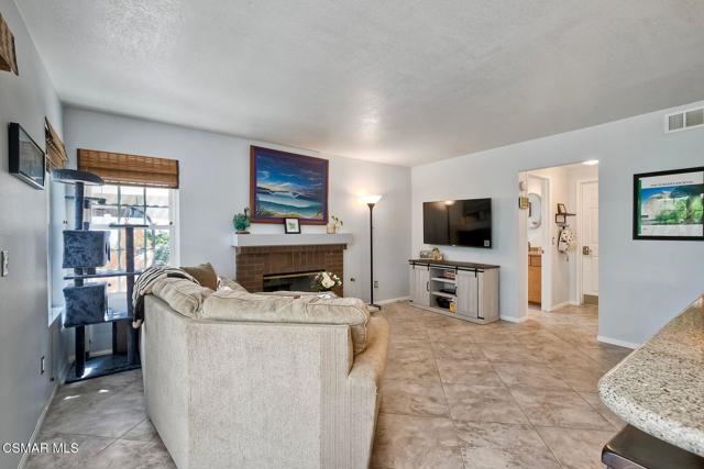 4517 Big Sur Street, Oceanside CA: https://media.crmls.org/mediaz/7f436e91-88de-4436-92be-b8f037080ef8.jpg