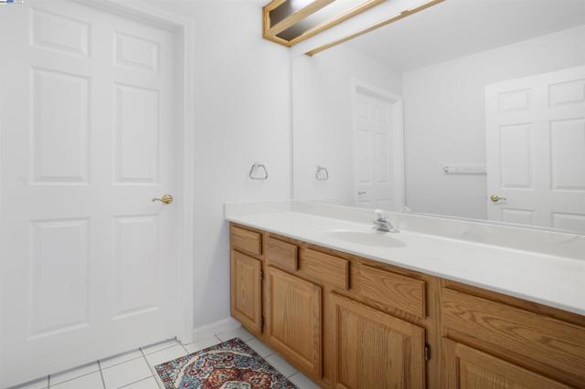 16935 Sugar Pine Dr, Morgan Hill CA: https://media.crmls.org/mediaz/7f43e621-c5c6-47fe-a855-ae6d6d8d5e4f.jpg
