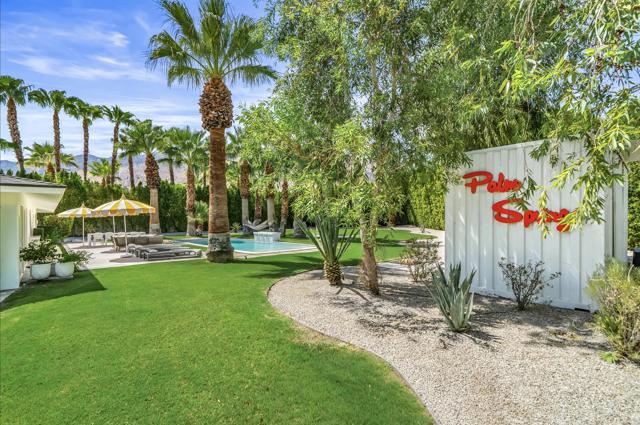 165 S Avenida Elenora, Palm Springs, CA 92262