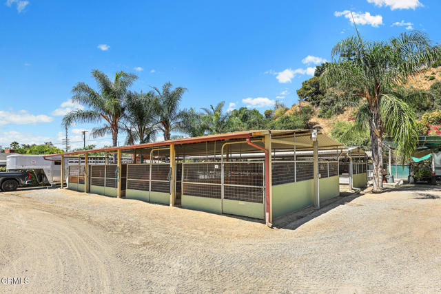 307 San Pascual Avenue, South Pasadena CA: https://media.crmls.org/mediaz/7f461ad5-7a06-47f7-9492-4a56da875da1.jpg