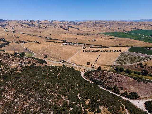71418 Jolon Road, Bradley CA: https://media.crmls.org/mediaz/7f46dea9-7a27-49c3-82e3-3b8627f34b9d.jpg