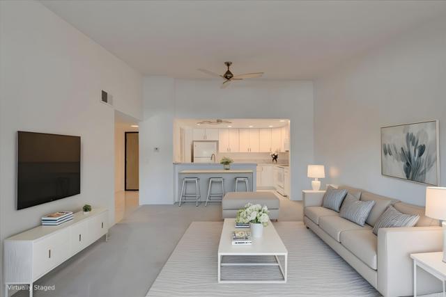 Detail Gallery Image 2 of 23 For 12280 Corte Sabio #4207,  Rancho Bernardo (San Diego),  CA 92128 - 1 Beds | 1 Baths