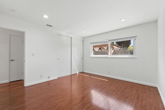 2496 Sturla Drive, San Jose CA: https://media.crmls.org/mediaz/7f479031-f41d-4716-8d34-ccdcb23b5965.jpg