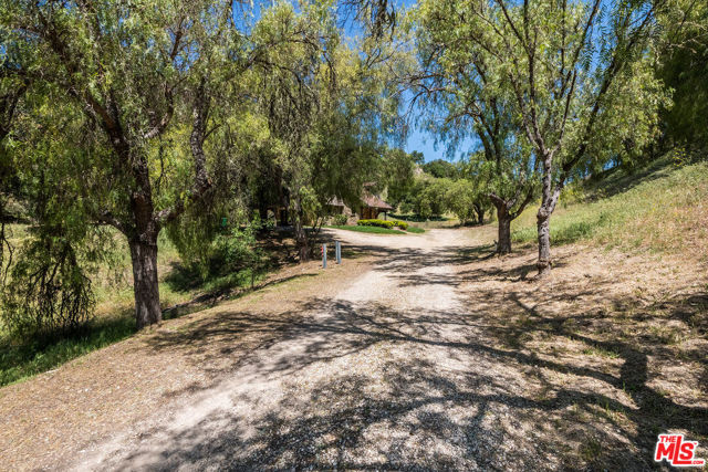 3333 & 3349 Long Valley Road, Santa Ynez CA: https://media.crmls.org/mediaz/7f488691-906e-4930-bec6-ffe77d624ba7.jpg