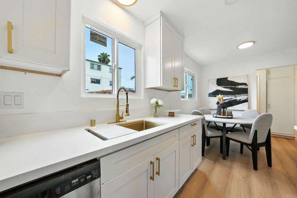 4161 Winona Avenue - photo 5