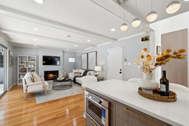 2985 Trousdale Drive, Burlingame CA: https://media.crmls.org/mediaz/7f49d906-b5e0-4447-bf71-66bccbb14499.jpg