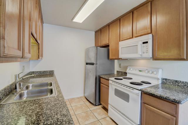 Detail Gallery Image 9 of 15 For 505 E Madison Ave #81,  El Cajon,  CA 92020 - 1 Beds | 1 Baths