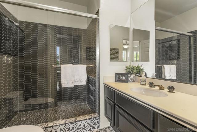 2505 Monterey Glen, Escondido CA: https://media.crmls.org/mediaz/7f4a84d9-9c95-4e7d-986e-b95b2360eb54.jpg