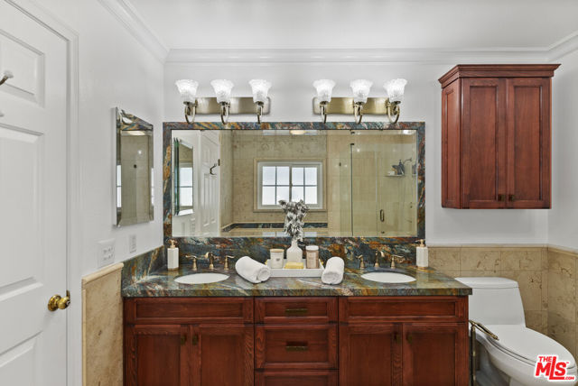 441 HOLLOWELL Avenue, Hermosa Beach, California 90254, 4 Bedrooms Bedrooms, ,2 BathroomsBathrooms,Residential,Sold,HOLLOWELL,22165653