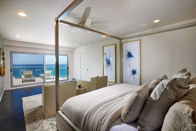 Detail Gallery Image 18 of 47 For 806 4th St, Encinitas,  CA 92024 - 5 Beds | 5/2 Baths