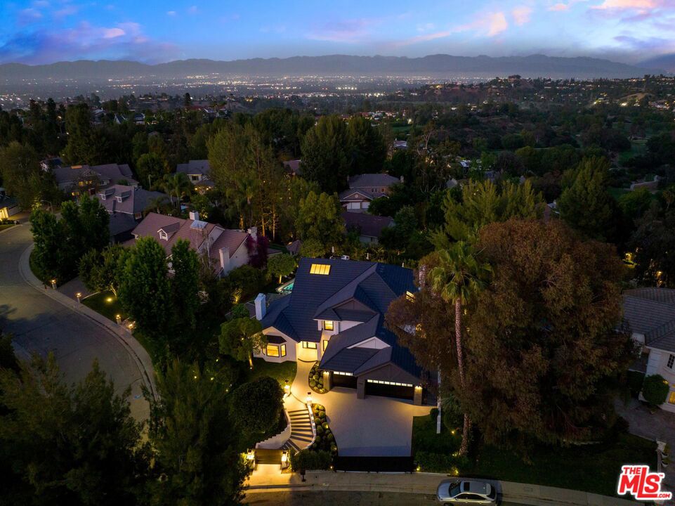 MLS #26786405 image #36