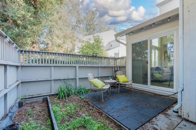 618 S Fair Oaks Avenue, Sunnyvale CA: https://media.crmls.org/mediaz/7f4ce5f0-50ea-4654-86c1-f48364af378d.jpg