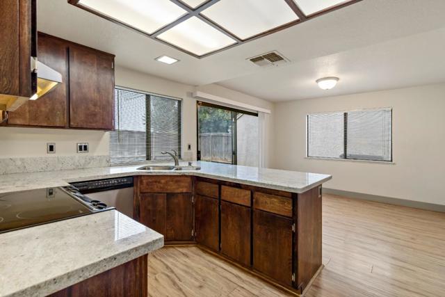 Image 27 of 61 For 2288 Sandcastle Way