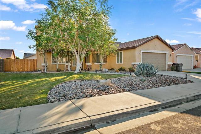 47450 Manteca Court, Indio CA: https://media.crmls.org/mediaz/7f4e65f8-32d6-40de-a294-4561d36a1928.jpg