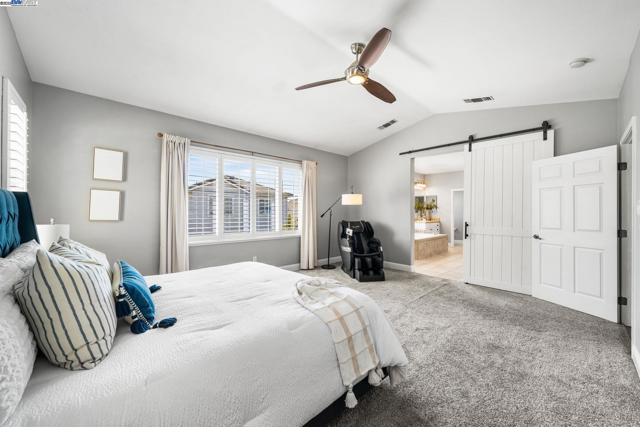 3638 Otter Brook Loop, Discovery Bay CA: https://media.crmls.org/mediaz/7f4eb45a-4da2-4761-8aa8-20838b003ed8.jpg