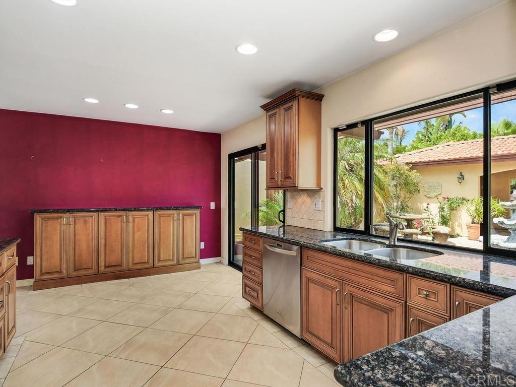 4798 Hillside Drive - photo 13