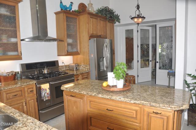 1064 Finrod Court, Westlake Village CA: https://media.crmls.org/mediaz/7f4f85af-c64c-48fb-8595-a447d9bd18d9.jpg