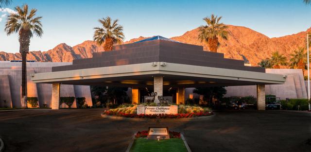 80601 Oak Tree, La Quinta CA: https://media.crmls.org/mediaz/7f50a218-1aca-4595-bbf2-4cc43b6b3b9b.jpg
