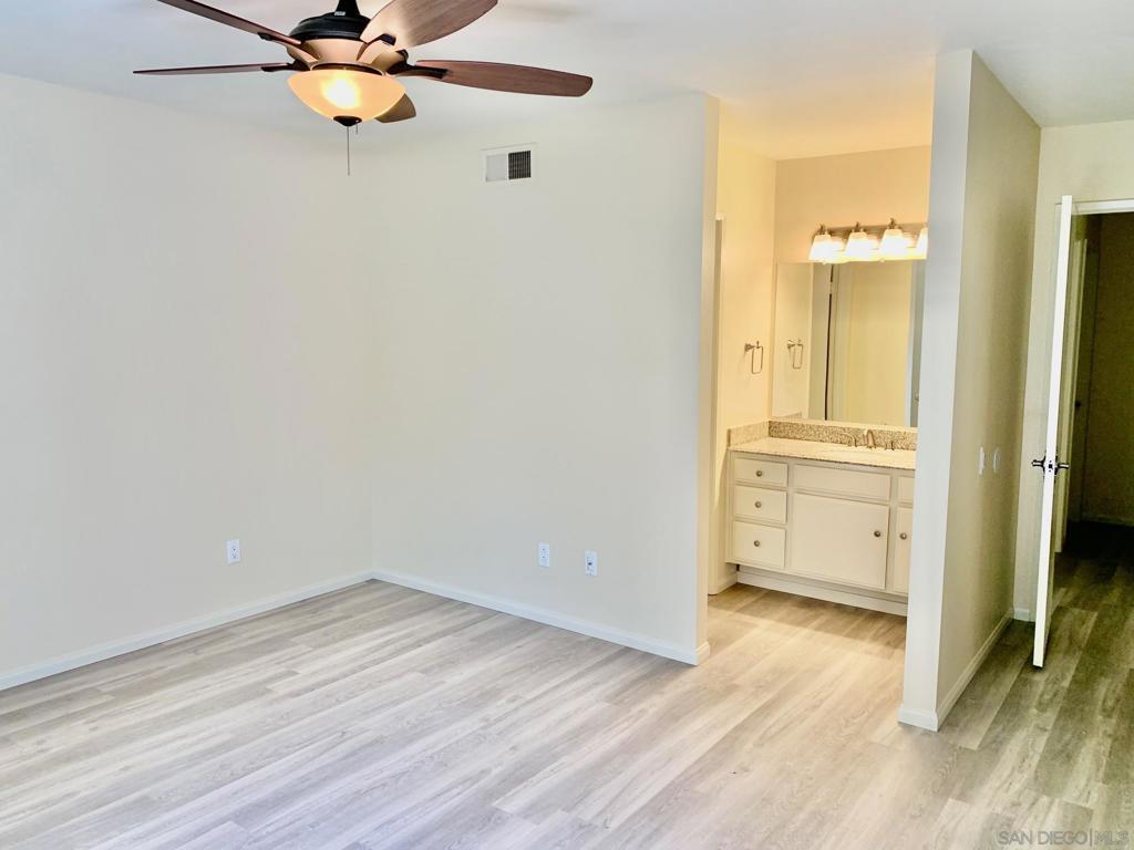 11195 Madrigal St - photo 13