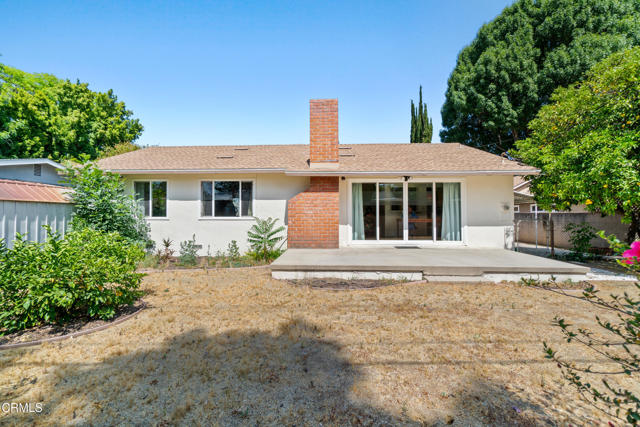 6449 Quakertown Avenue, Woodland Hills CA: https://media.crmls.org/mediaz/7f50f163-d9d5-4698-848c-a1a05b2ffe13.jpg