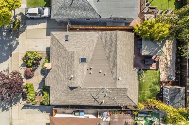 1048 Inverness Drive, San Carlos CA: https://media.crmls.org/mediaz/7f51a0fc-3ddc-420b-ac5b-87d715a6e498.jpg