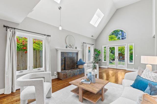 1943 Alice Street, Santa Cruz CA: https://media.crmls.org/mediaz/7f5214a3-7f7d-4fbd-8b92-c96774988fbd.jpg