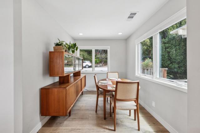 40 Eastlake Avenue, Pacifica CA: https://media.crmls.org/mediaz/7f531cf4-a36f-4b74-8076-533d65ec5c21.jpg