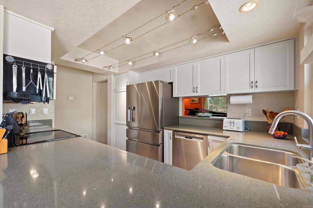 2636 Illion Street - photo 16