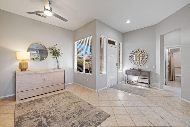 80464 Muirfield Drive, Indio CA: https://media.crmls.org/mediaz/7f53e5df-fde9-4097-83ea-a9823e219b16.jpg