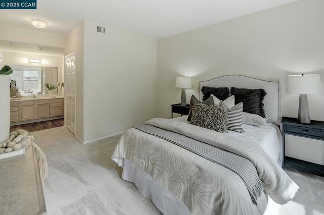 1860 Tice Creek, Walnut Creek CA: https://media.crmls.org/mediaz/7f54fea2-a671-46f3-9122-61f226569861.jpg